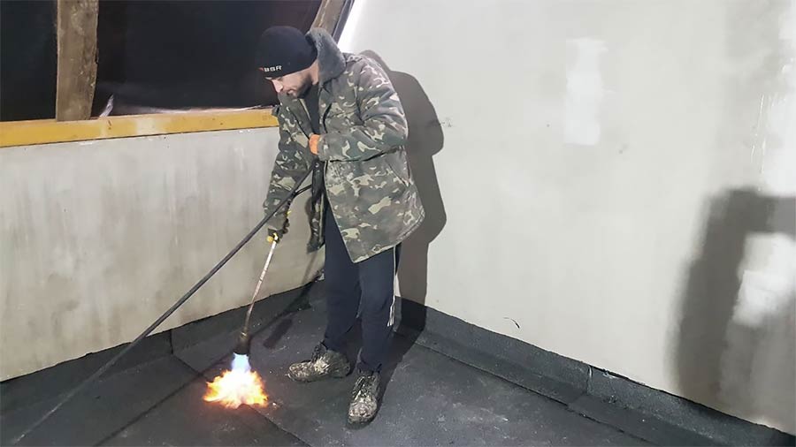 ЖК Трояндовий
