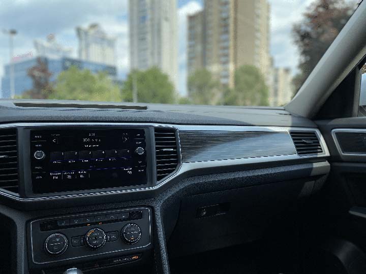 Аренда Volkswagen Atlas в городе Днепр без залога - цена аренды в BLS