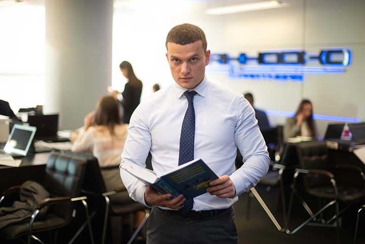 узаконити самобуд