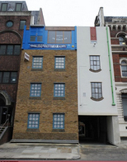 dom-vverh-nogami